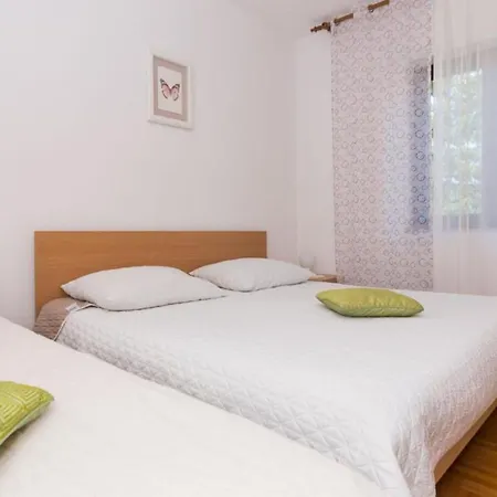 Marko 公寓 诺维·维诺多尔斯基