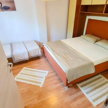 Apartment Marko *