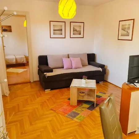 Apartment Marko Novi Vinodolski